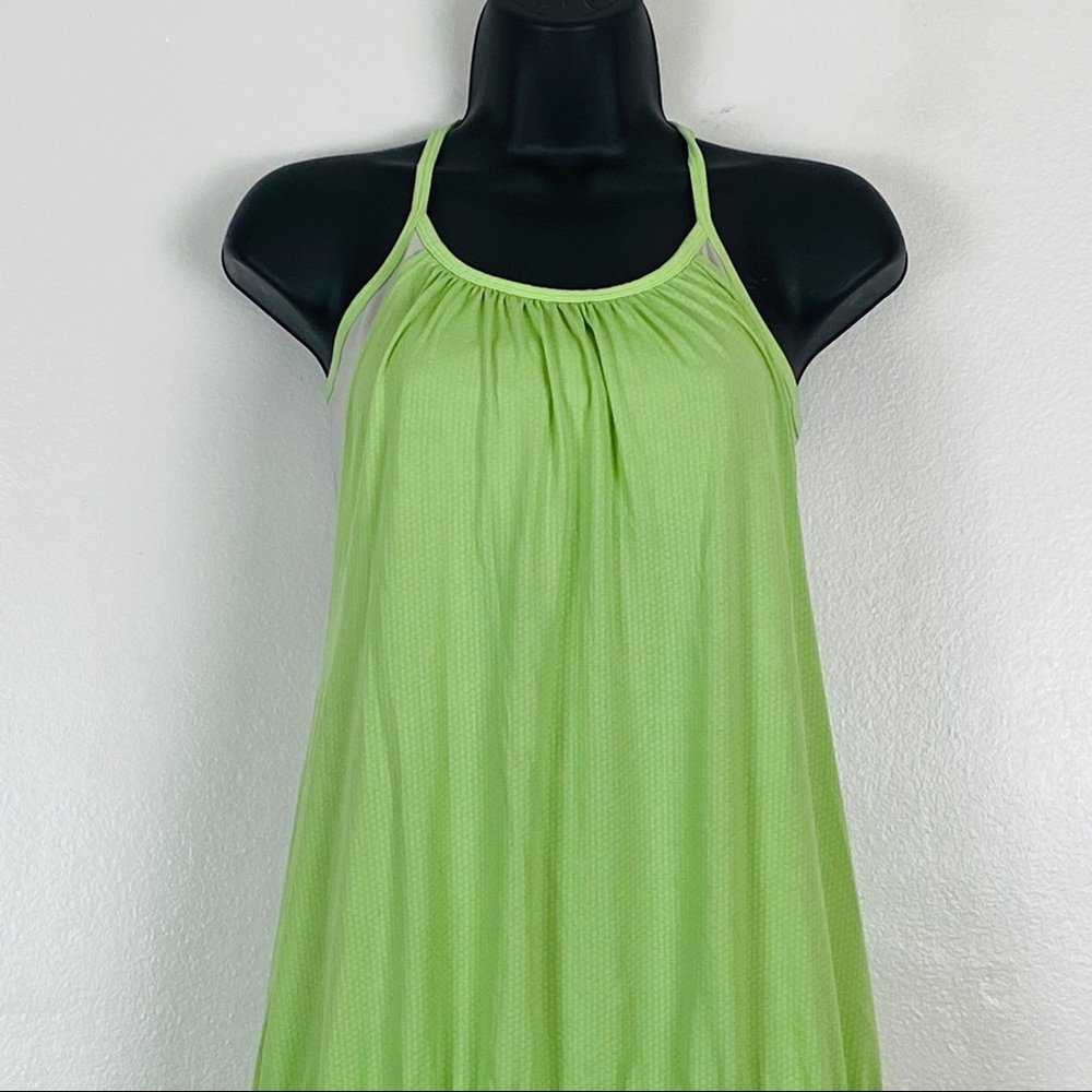 Lululemon No Limits Tank Top  Built in Bra Green - Picture 4 of 11